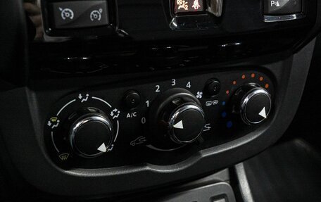 Renault Duster I рестайлинг, 2018 год, 1 650 000 рублей, 22 фотография