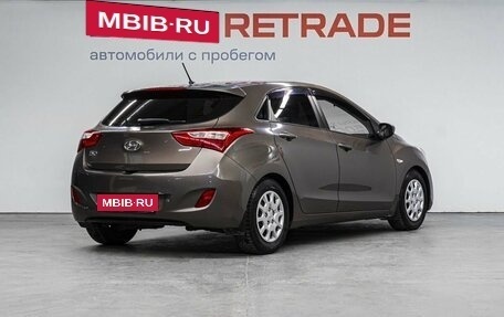 Hyundai i30 II рестайлинг, 2013 год, 915 000 рублей, 7 фотография