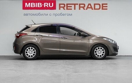 Hyundai i30 II рестайлинг, 2013 год, 915 000 рублей, 5 фотография
