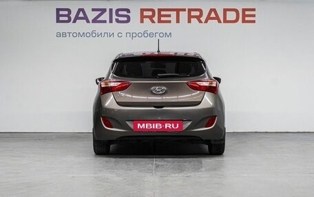 Hyundai i30 II рестайлинг, 2013 год, 915 000 рублей, 8 фотография