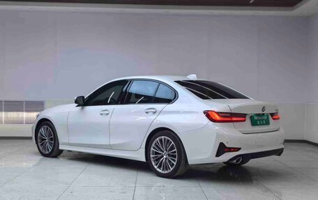 BMW 3 серия, 2022 год, 3 270 000 рублей, 6 фотография