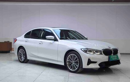 BMW 3 серия, 2022 год, 3 270 000 рублей, 2 фотография