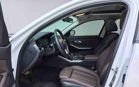 BMW 3 серия, 2022 год, 3 270 000 рублей, 8 фотография