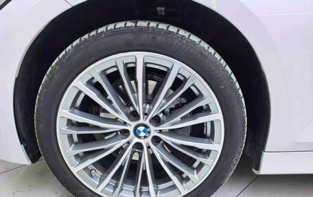 BMW 3 серия, 2022 год, 3 270 000 рублей, 21 фотография