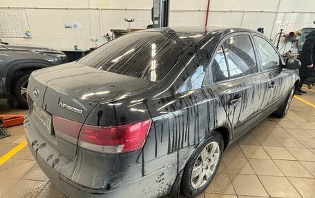 Hyundai Sonata VI, 2010 год, 700 000 рублей, 11 фотография