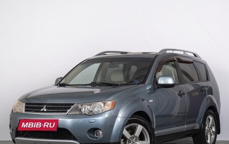 Mitsubishi Outlander III рестайлинг 3, 2007 год, 1 239 000 рублей, 2 фотография