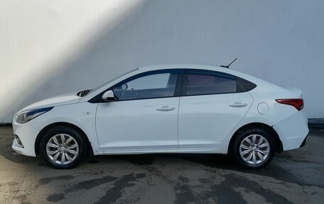 Hyundai Solaris II рестайлинг, 2017 год, 1 110 000 рублей, 8 фотография