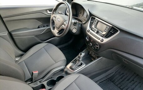 Hyundai Solaris II рестайлинг, 2017 год, 1 110 000 рублей, 9 фотография