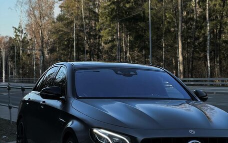 Mercedes-Benz E-Класс AMG, 2017 год, 7 400 000 рублей, 2 фотография