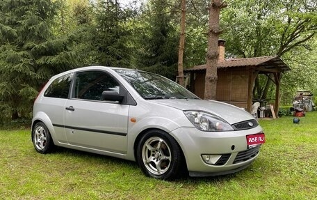 Ford Fiesta, 2005 год, 300 000 рублей, 1 фотография