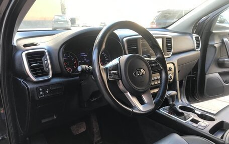 KIA Sportage IV рестайлинг, 2020 год, 2 650 000 рублей, 8 фотография