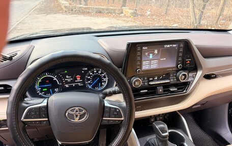 Toyota Highlander, 2021 год, 5 100 000 рублей, 5 фотография