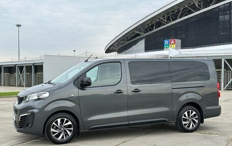 Peugeot Traveller I, 2020 год, 4 250 000 рублей, 4 фотография