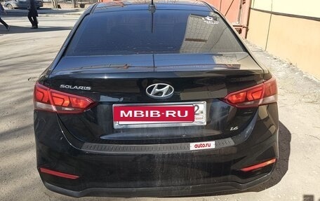 Hyundai Solaris II рестайлинг, 2018 год, 1 150 000 рублей, 3 фотография