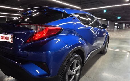 Toyota C-HR I рестайлинг, 2019 год, 2 550 000 рублей, 5 фотография