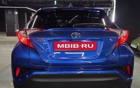 Toyota C-HR I рестайлинг, 2019 год, 2 550 000 рублей, 6 фотография