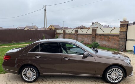 Mercedes-Benz E-Класс, 2014 год, 2 500 000 рублей, 6 фотография