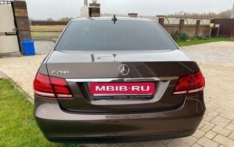 Mercedes-Benz E-Класс, 2014 год, 2 500 000 рублей, 4 фотография