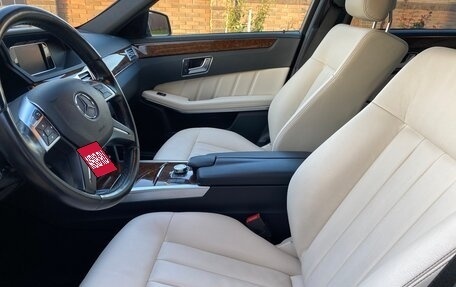 Mercedes-Benz E-Класс, 2014 год, 2 500 000 рублей, 11 фотография