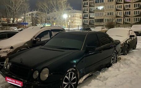 Mercedes-Benz E-Класс, 1997 год, 210 000 рублей, 6 фотография