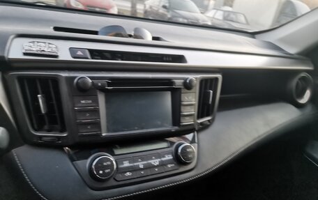 Toyota RAV4, 2015 год, 1 675 000 рублей, 7 фотография