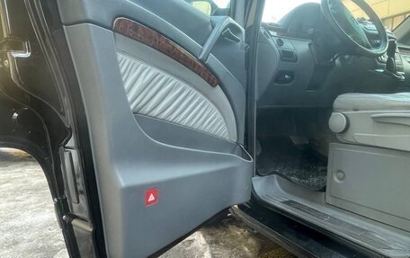 Mercedes-Benz Viano, 2004 год, 1 550 000 рублей, 17 фотография