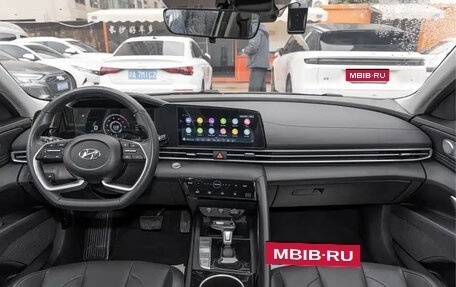 Hyundai Elantra, 2022 год, 1 150 000 рублей, 9 фотография