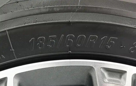 Toyota Yaris XP150 рестайлинг, 2022 год, 1 030 000 рублей, 24 фотография