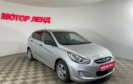 Hyundai Solaris II рестайлинг, 2012 год, 650 000 рублей, 3 фотография