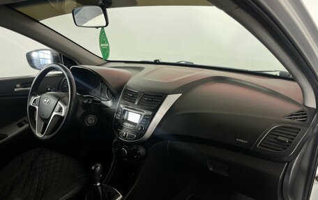 Hyundai Solaris II рестайлинг, 2012 год, 650 000 рублей, 11 фотография