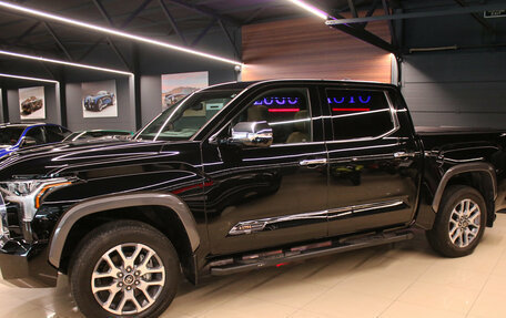 Toyota Tundra, 2024 год, 8 300 000 рублей, 3 фотография