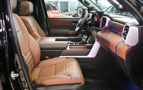 Toyota Tundra, 2024 год, 8 300 000 рублей, 10 фотография
