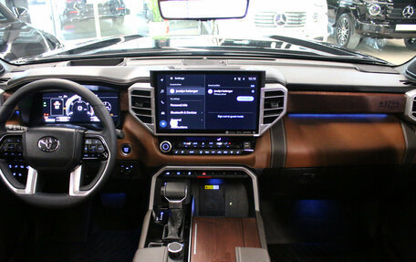 Toyota Tundra, 2024 год, 8 300 000 рублей, 12 фотография