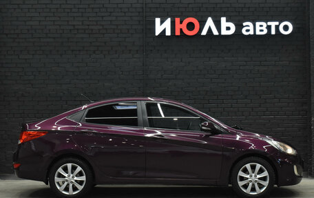 Hyundai Solaris II рестайлинг, 2011 год, 750 000 рублей, 9 фотография