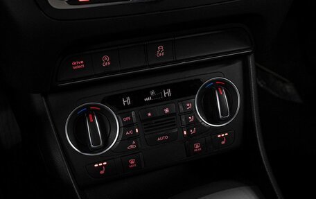 Audi Q3, 2015 год, 1 870 000 рублей, 25 фотография