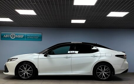 Toyota Camry, 2021 год, 3 700 000 рублей, 8 фотография