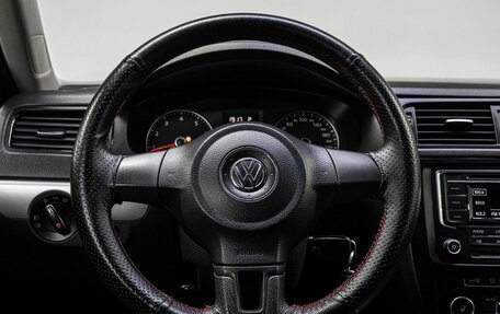 Volkswagen Jetta VI, 2012 год, 985 000 рублей, 18 фотография