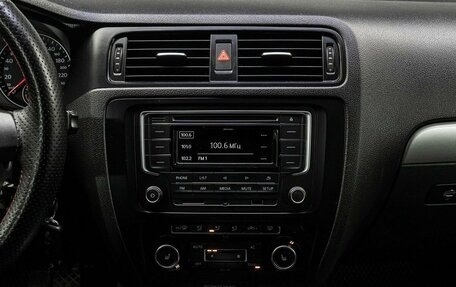 Volkswagen Jetta VI, 2012 год, 985 000 рублей, 20 фотография