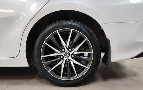 Toyota Camry, 2021 год, 3 700 000 рублей, 9 фотография