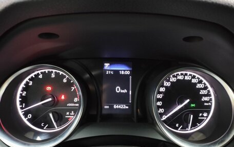 Toyota Camry, 2021 год, 3 700 000 рублей, 16 фотография