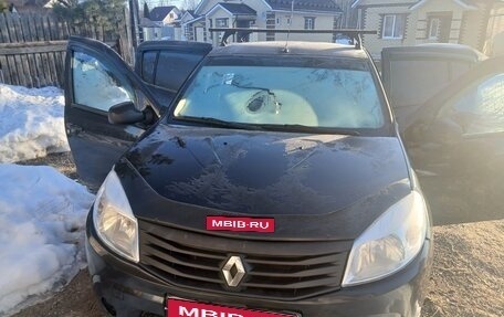 Renault Sandero I, 2013 год, 450 000 рублей, 1 фотография