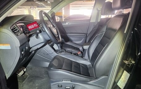 Volkswagen Tiguan II, 2020 год, 2 800 000 рублей, 5 фотография