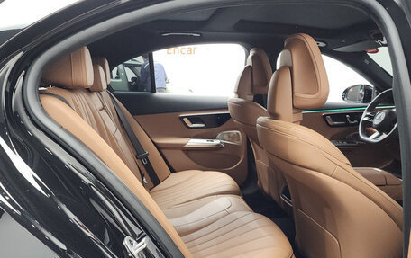 Mercedes-Benz E-Класс, 2024 год, 8 600 000 рублей, 12 фотография