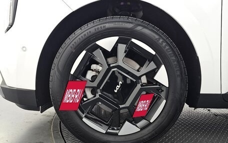 KIA Carnival, 2024 год, 5 332 000 рублей, 3 фотография