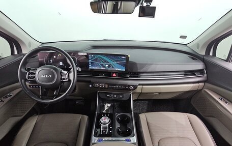 KIA Carnival, 2024 год, 5 332 000 рублей, 6 фотография