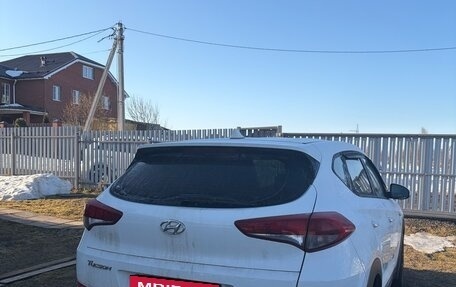 Hyundai Tucson III, 2015 год, 850 000 рублей, 3 фотография