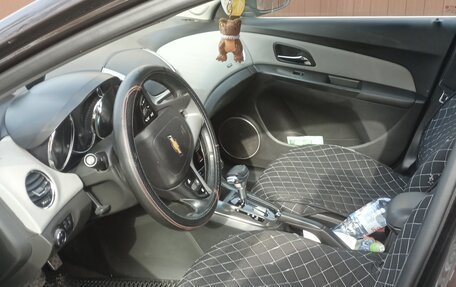 Chevrolet Cruze II, 2013 год, 700 000 рублей, 8 фотография