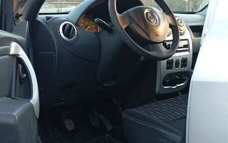 Renault Logan I, 2013 год, 390 000 рублей, 4 фотография