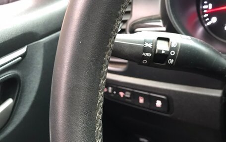 KIA Rio IV, 2018 год, 1 300 000 рублей, 8 фотография