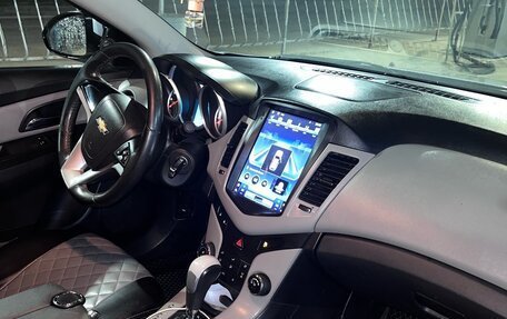 Chevrolet Cruze II, 2012 год, 640 000 рублей, 6 фотография